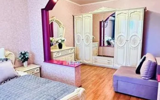 Апартаменты Кварт-Отель на Народном бульваре 9