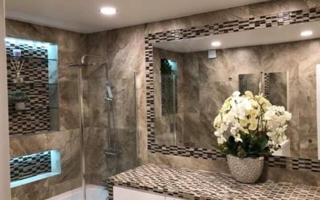 Nice 3 bedroom apartment close to Botanical Garden