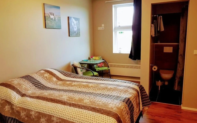 Skálatjörn Guesthouse