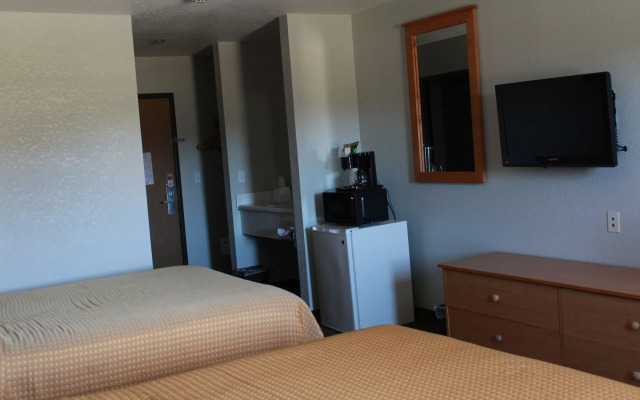 Booneslick Lodge Jane