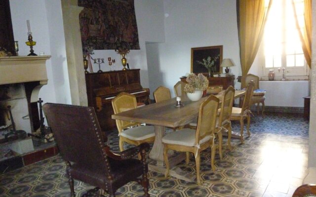 Chateau De Puicheric