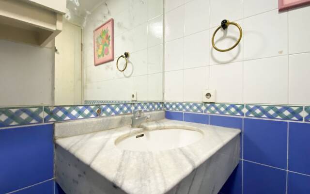Comfort 2Br At Bona Vista Apartment