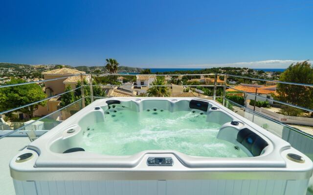 Villa Solhabitat Moraira Sports