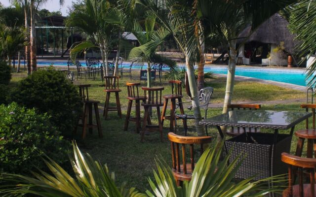 Acamms Gardens Lodge Mongu