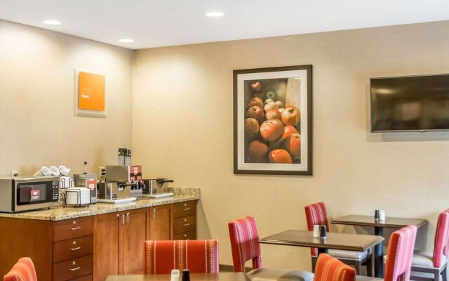 Comfort Inn North/Polaris