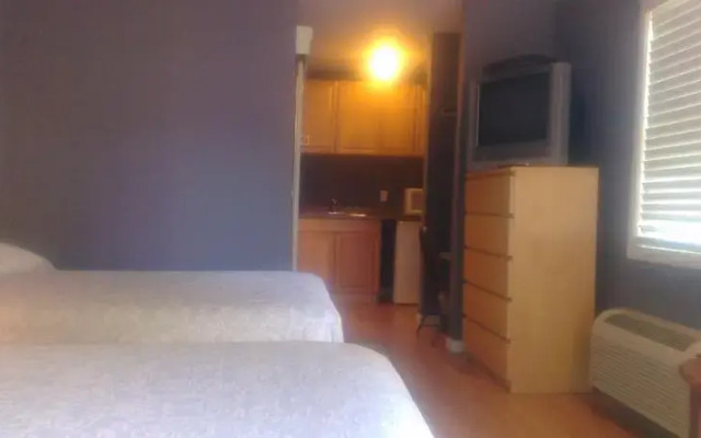 Ocean Breeze Motel
