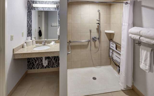 Hilton Garden Inn Naperville/Warrenville