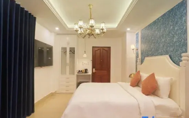 WISELY Hotel