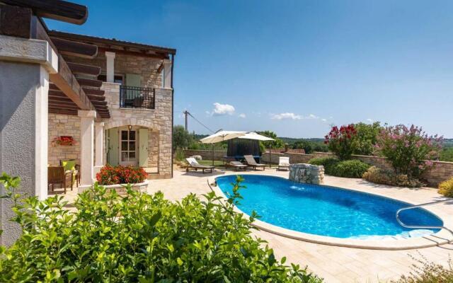 Villa Mara