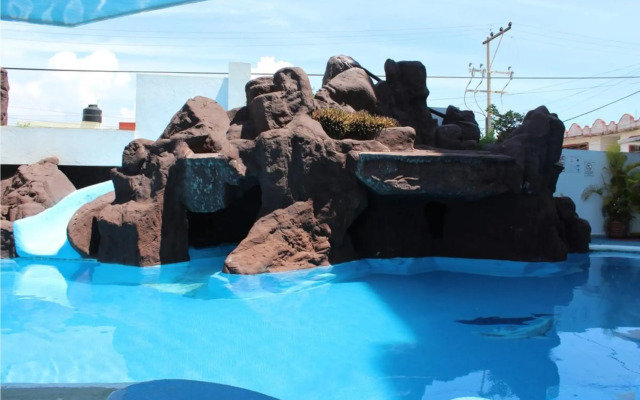 Hotel Playa Marina