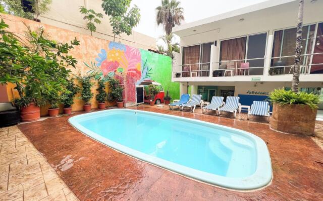 ITH Sayulita Amazing Surf Hostel