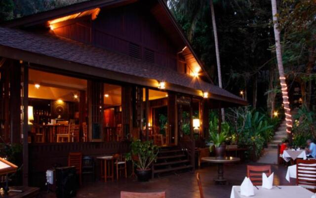 Baan Krating Phuket Resort