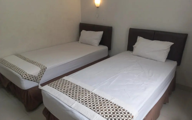 Capital O 93872 Natura Guest House Syariah Near alun alun kota purwokerto