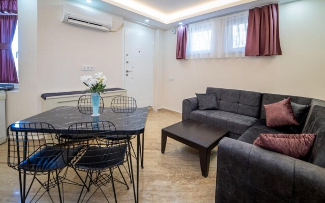 Charming Flat With Shared Pool in Oludeniz