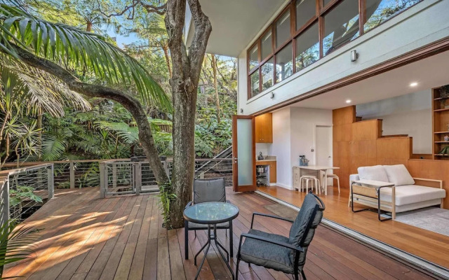Metawisebnb Stylish Loft Studio With Garden in Seaforth