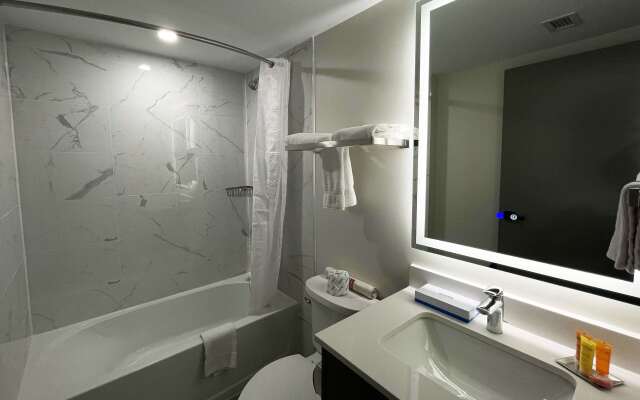 Skye Hotel & Residences