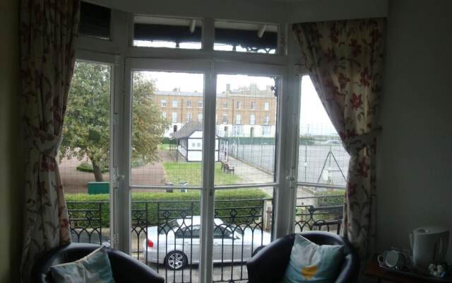 Spencer Court Hotel