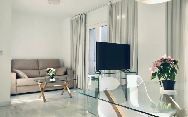 Domus Apartamentos Granada con parking gratuito en pleno centro