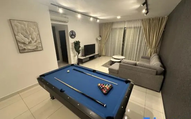 Teega Modern 4BR 12pax pooltable