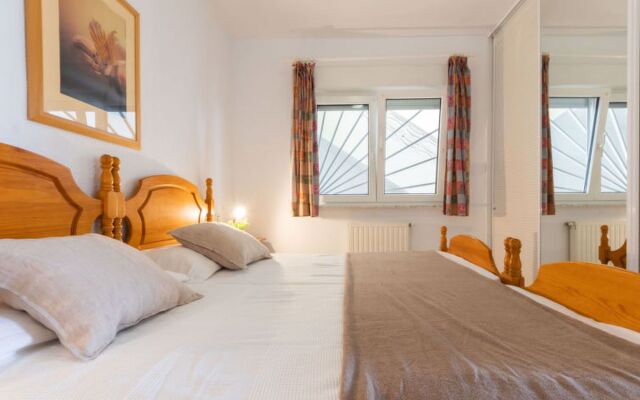 House Escudos Peñiscola