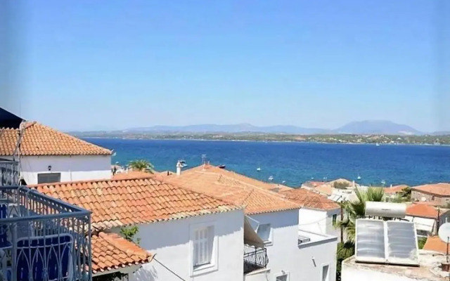 Levante Colours and Aromas of Spetses