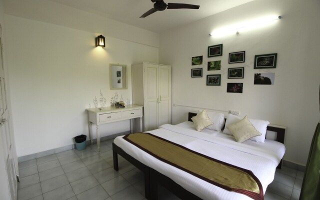 OYO Home 9365 Bewitching 3BHK