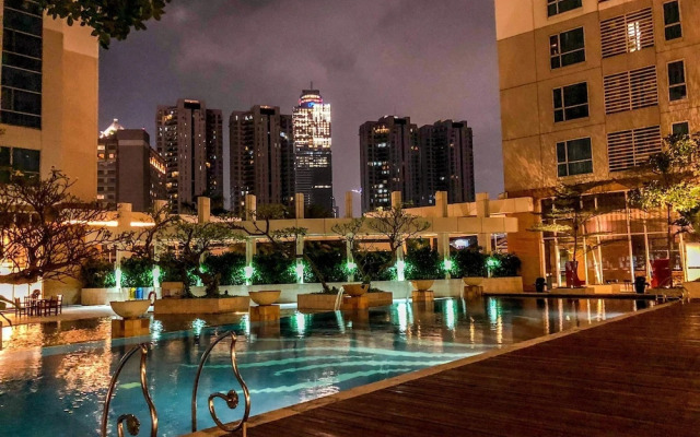 1BR Apartment with Big Sofa Bed at Casa Grande Residence