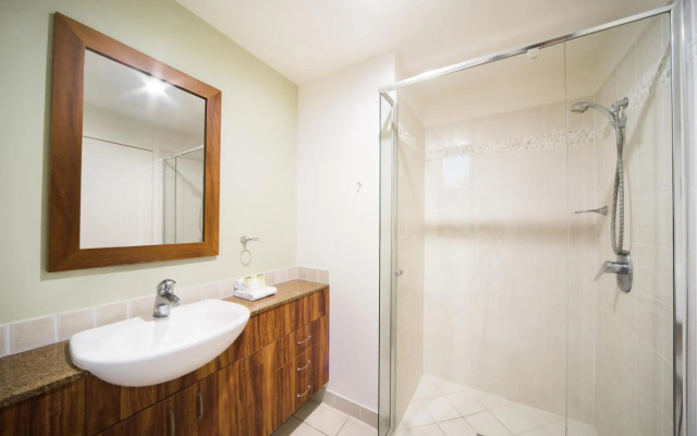 Portside Whitsunday Hotel