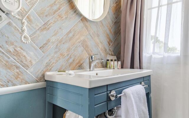 777 Alaçatı (+16 Adult Only)