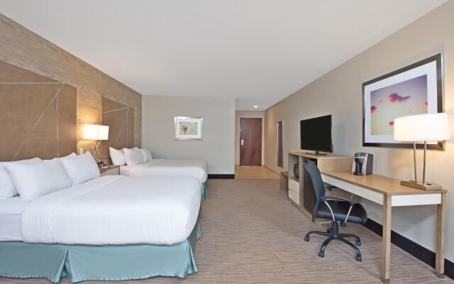 Holiday Inn Express & Suites New Cumberland by IHG