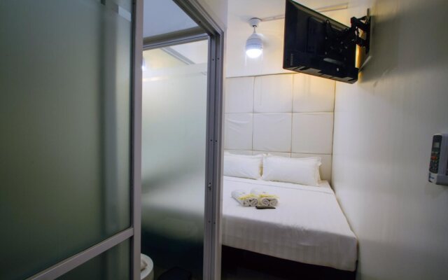 JJ Midcity Inn