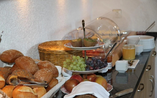 Ferienweingut SerwaziWein