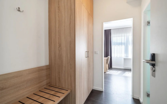 Bella Fino Hotel & Suites