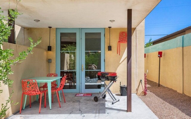 Casa Godzilla - Atomic Style in the Heart of Santa Fe