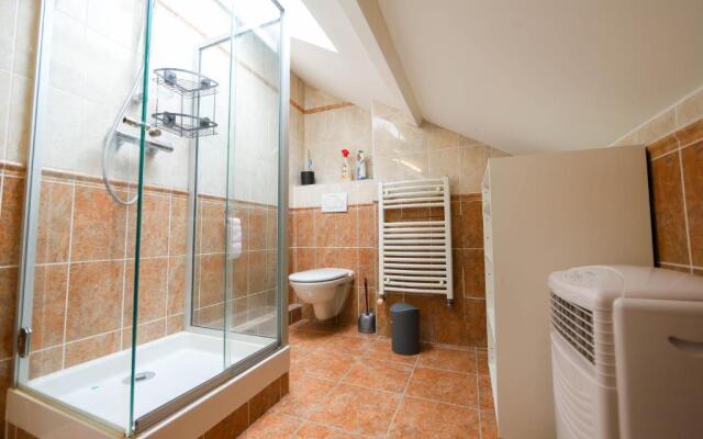 Chez Maminou - 8 couchages, parking, proche centre