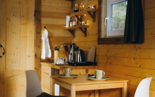 Крепкие Кровати