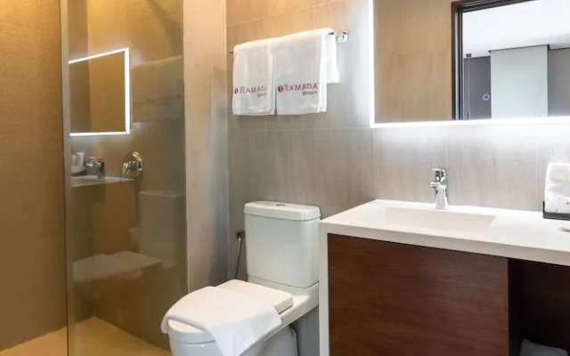 Ramada Encore by Wyndham Makati