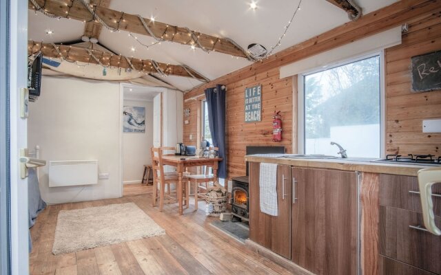 The Lodge - 1 Bedroom - Freshwest Beach Retreat