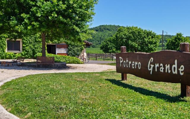 Scenic Apartment in Rome near Lago di Martignano