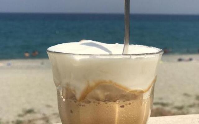 relax due passi dal mare