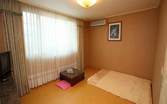Goodstay Seorakhill