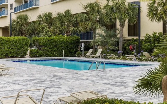 Brighton Tower 1909 3br 3ba Oceanfront 3 Bedroom Condo by RedAwning