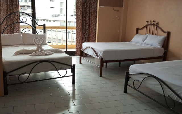 Hotel Dorado