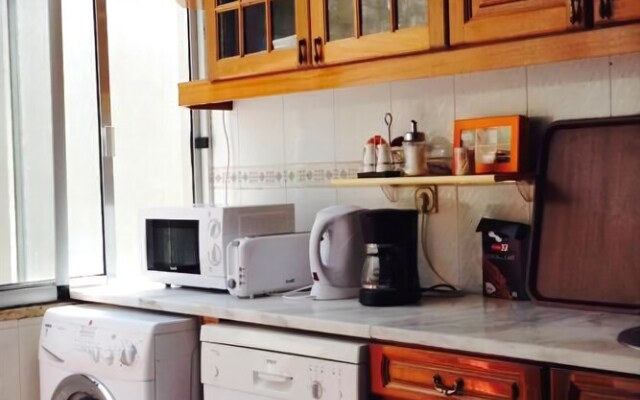 Charming 53 Rooms in Cacilhas - Hostel