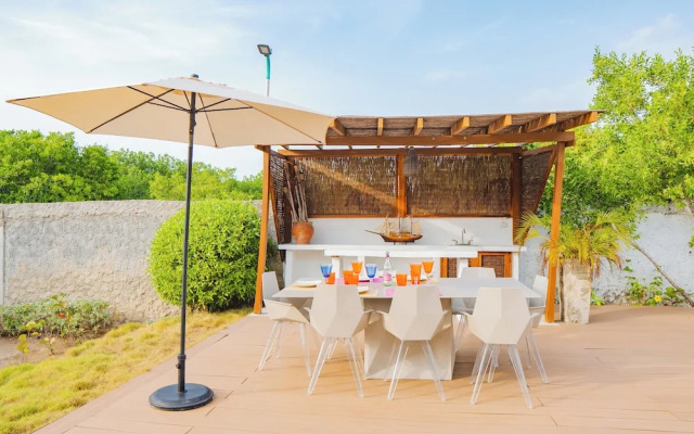 U-GO Magnífica casa con piscina junto al Mar