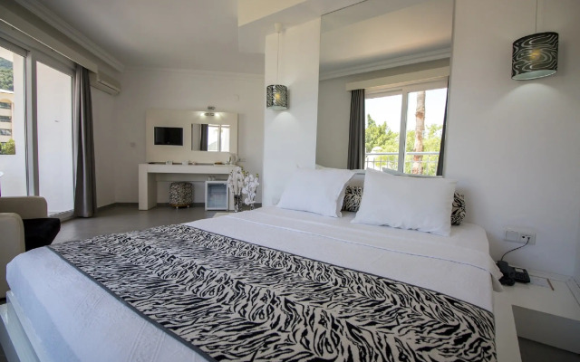 Casa Blanca Beach  - Adults Only
