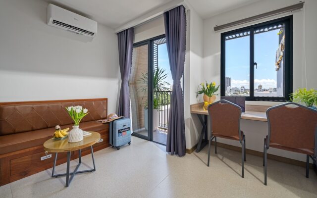 Nancy Hotel & Apartment