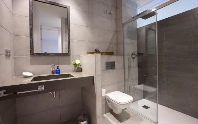 GAUDIR LUXURY · Luxury Apt with Terrace near Pg Gracia