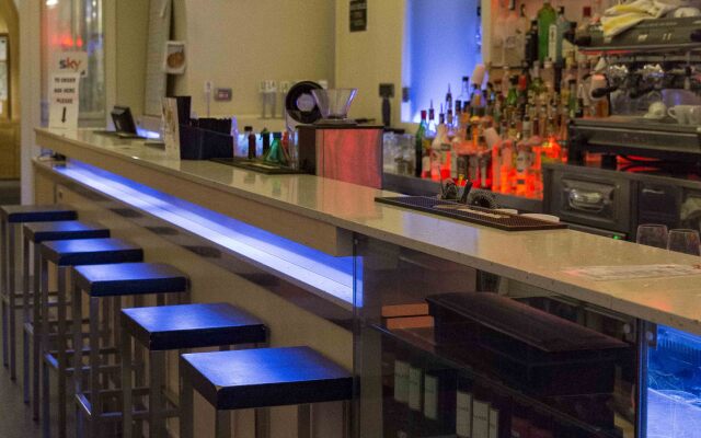 Seven Hostel