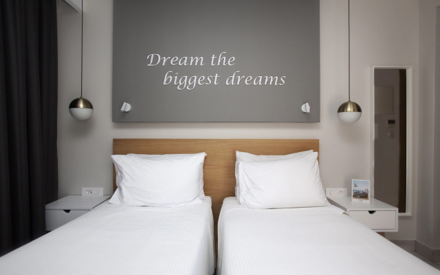 Golden Star City Resort